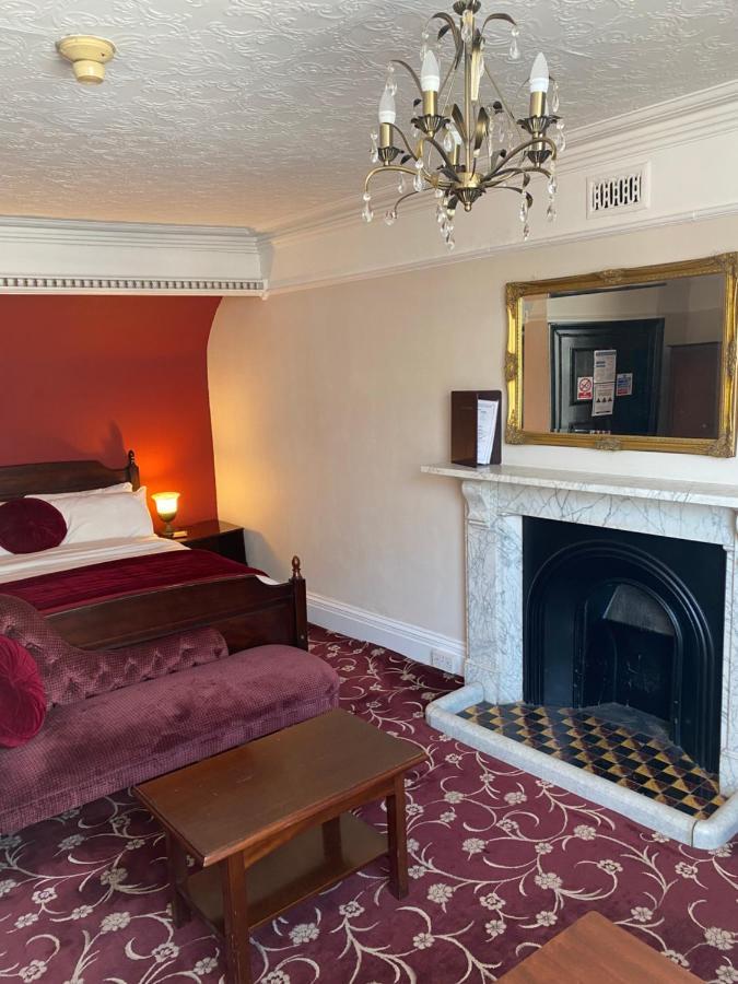 The Tudor Hotel Bridgwater Kültér fotó